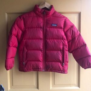 Kids puffer Patagonia coat size 7/8 red